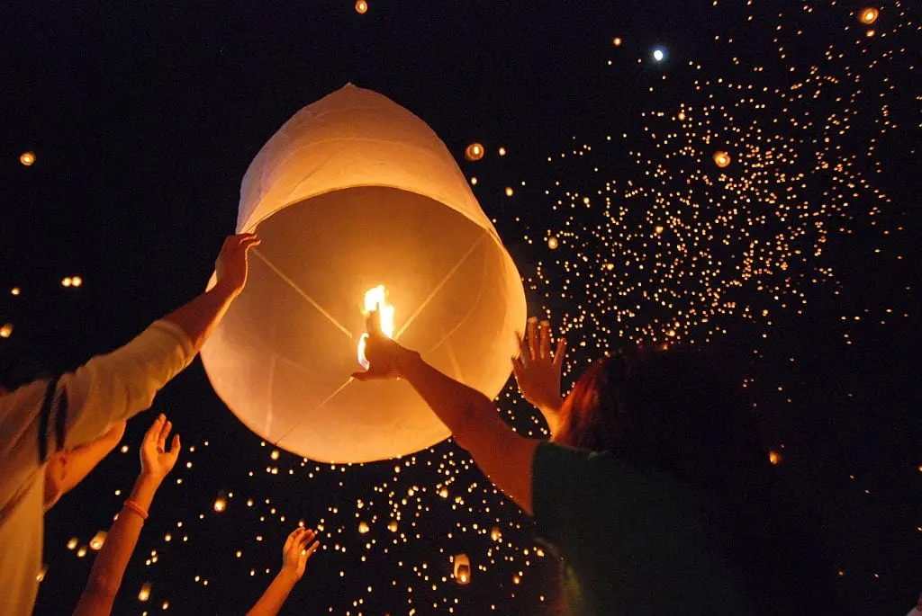 Releasing a sky lantern