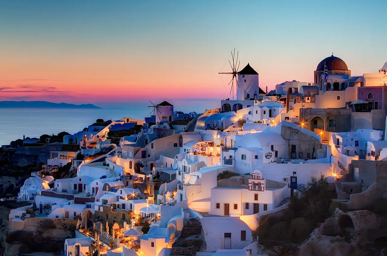 Oia at sunset, Santorini