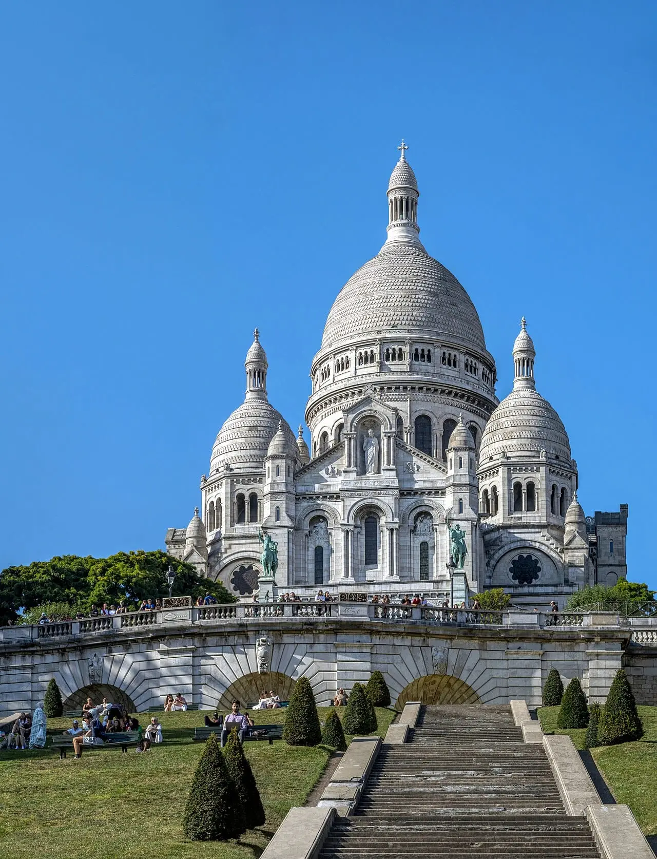 The Sacré-Cœur basilica on Montmartre
