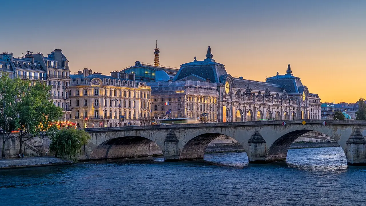 The Musée d'Orsay on the Seine