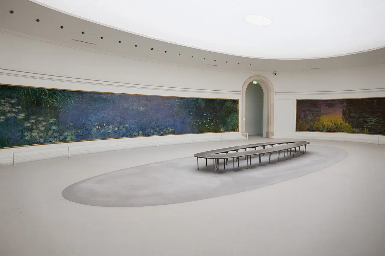 Monet's Water Lilies at the Musée de l'Orangerie
