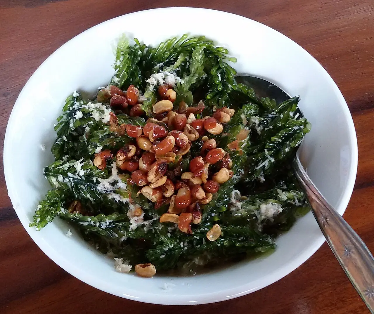 A Balinese seaweed and peanut salad