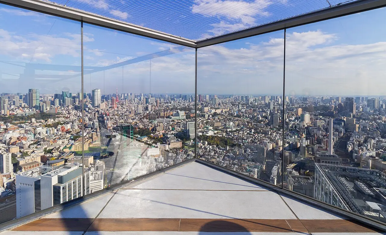 The glass-edged corner of the Shibuya Sky rooftop