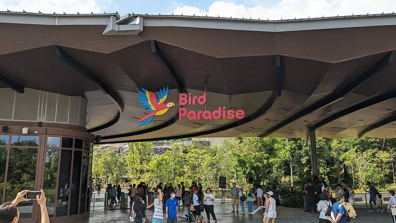 The entrance of Bird Paradise
