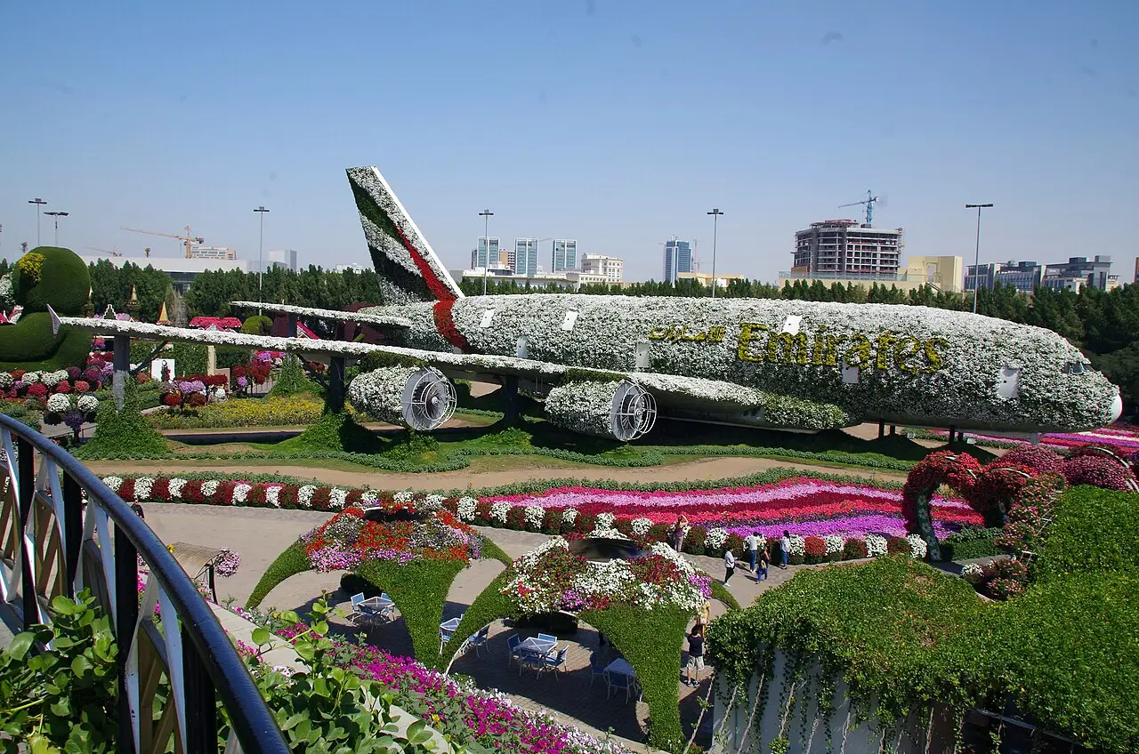The flower-covered Emirates A380 at Dubai Miracle Garden
