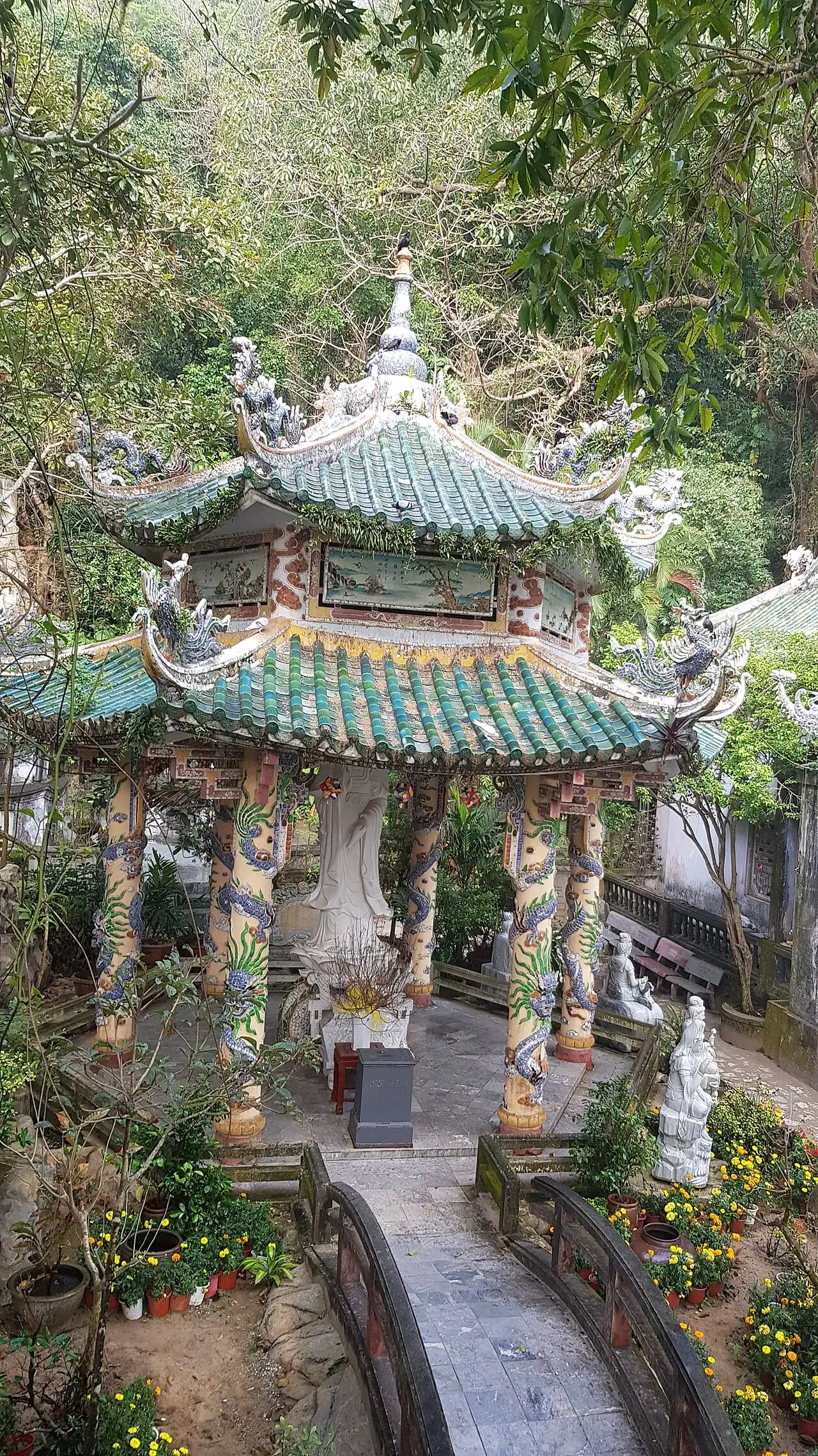 A pagoda gate in the Marble Mountains