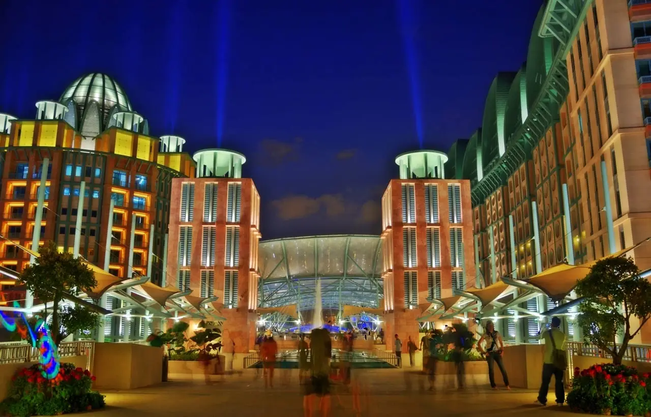 Resorts World Sentosa, where the experience is held