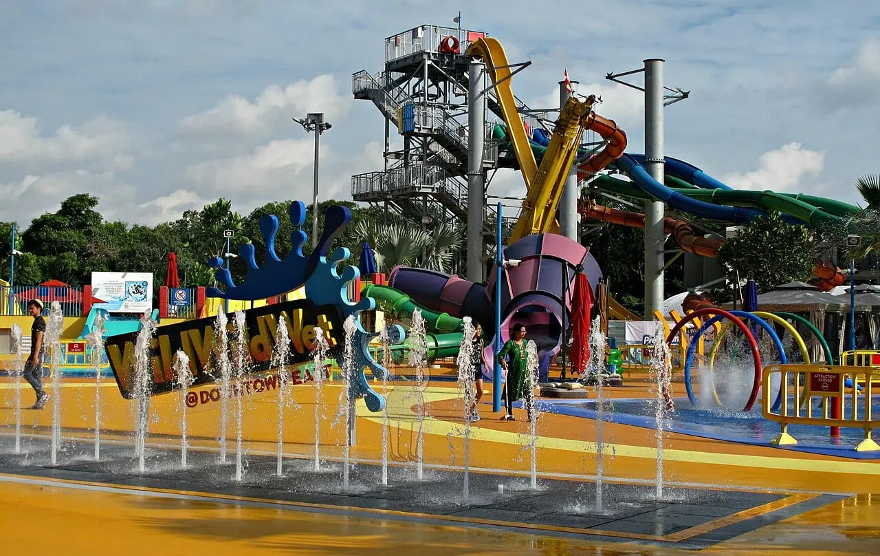 Slides at Wild Wild Wet, Singapore