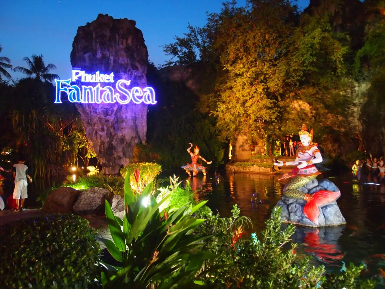 The illuminated entrance of Phuket FantaSea at night