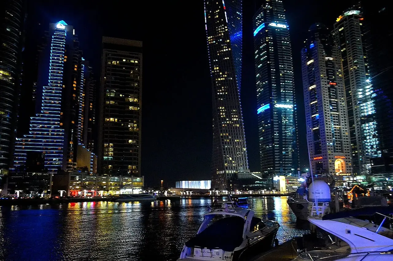Dubai Marina at night