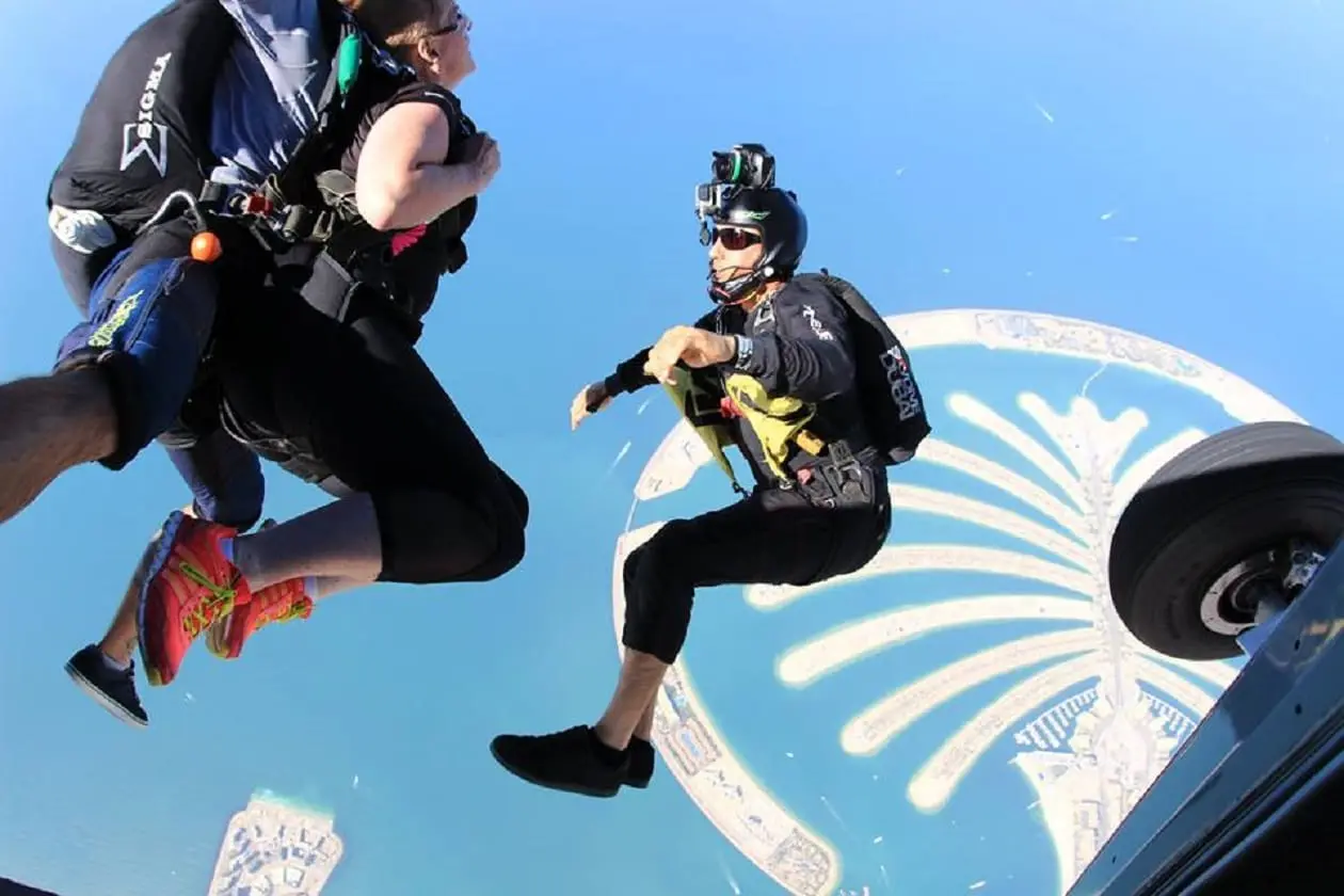 Skydivers above Palm Jumeirah