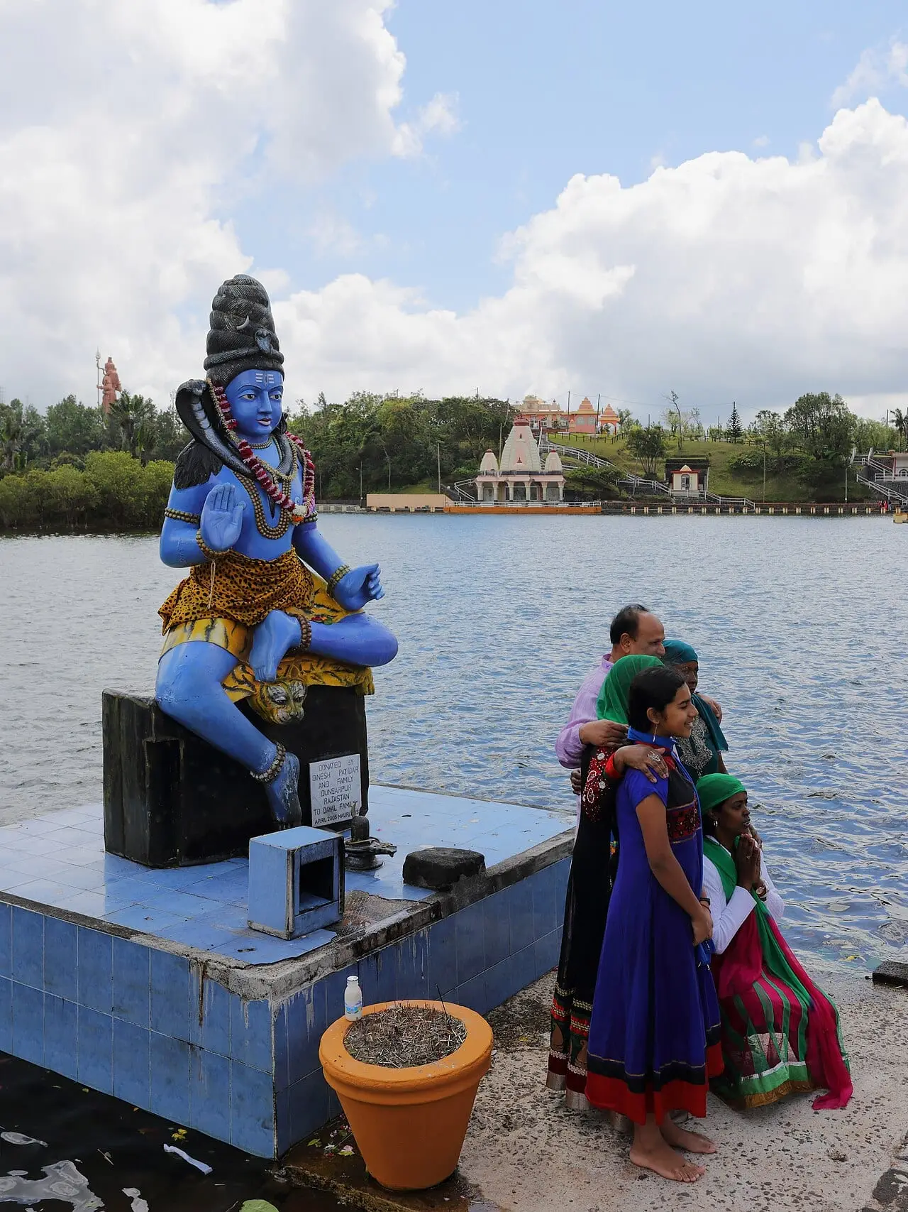 The Shiva statue at the sacred lake of Grand Bassin (Ganga Talao)